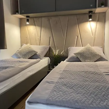 Kamp Mobile Jana Biograd Na Moru