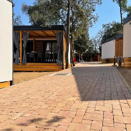 キャンプ場 Mobile Jana