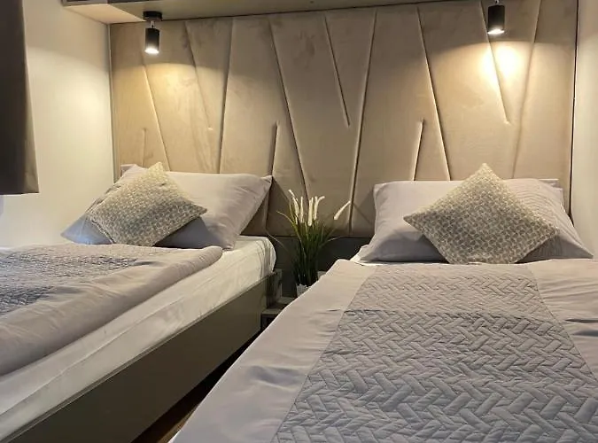 Kemping Mobile Jana Biograd Na Moru