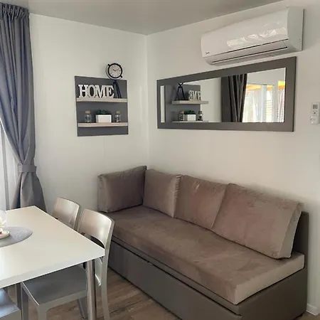 Mobile Jana Кемпинг Биоград-на-Мору